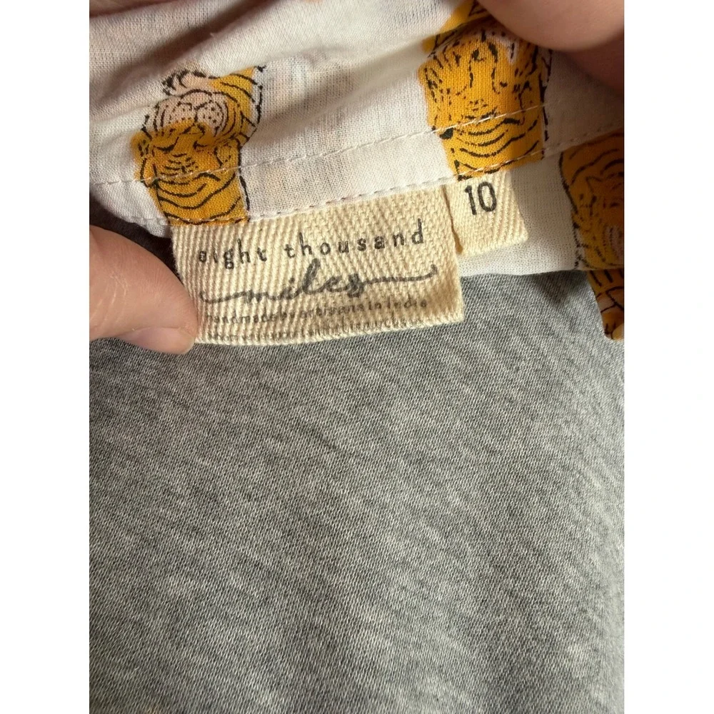 Eight Thousand Miles tiger two piece pajama set youth lightweight‎ comfort